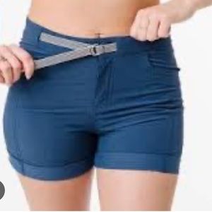NWT Zyia, Blue not just a trail short, size large.